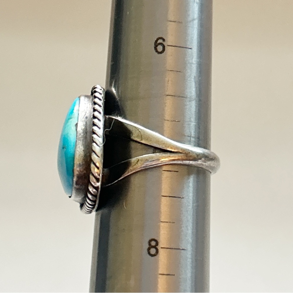 Vintage Southwestern Turquoise Sterling Silver Ring - Picture 11 of 11